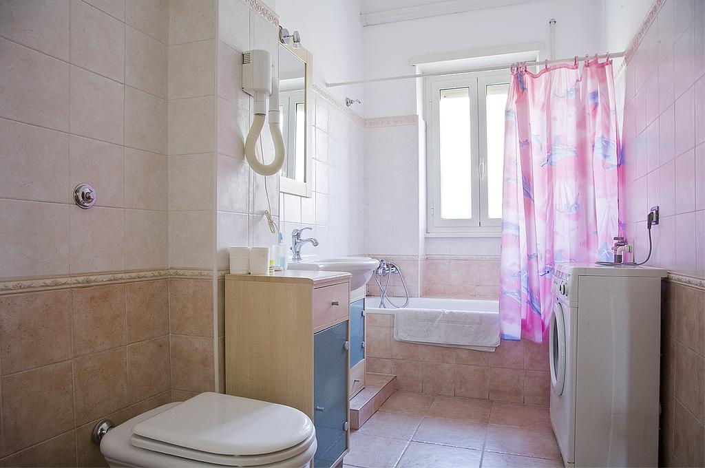 Hotel La Dolce Sosta à Ostie Extérieur photo